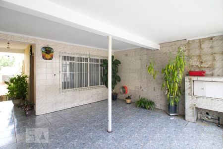 Casa à venda com 200m², 5 quartos e 2 vagas Casa à venda com 200m², 5 quartos e 2 vagasGaragem