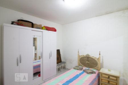 Casa à venda com 200m², 5 quartos e 2 vagas Casa à venda com 200m², 5 quartos e 2 vagasQuarto 2