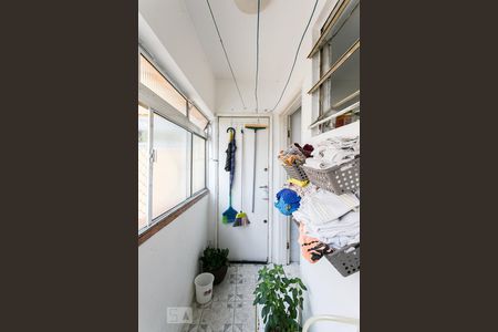 Apartamento à venda com 63m², 2 quartos e sem vagaÁrea de Serviço