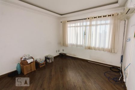 Sala de casa à venda com 1 quarto, 180m² em Lapa, São Paulo