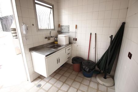 Apartamento à venda com 57m², 2 quartos e 1 vagaÁrea comum - Cozinha