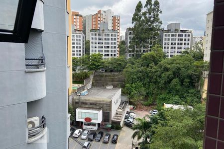 Vista da Sala de apartamento à venda com 4 quartos, 160m² em Vila Suzana, São Paulo