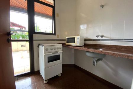 Apartamento à venda com 160m², 4 quartos e 3 vagas Apartamento à venda com 160m², 4 quartos e 3 vagasÁrea comum - Salão de festas