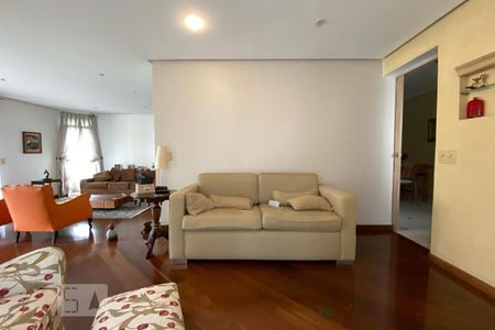 Sala de TV de apartamento para alugar com 4 quartos, 160m² em Vila Suzana, São Paulo