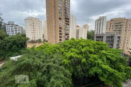 Apartamento à venda com 160m², 4 quartos e 3 vagas Apartamento à venda com 160m², 4 quartos e 3 vagasVista da Varanda