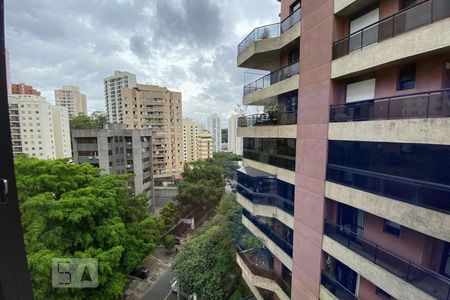 Apartamento à venda com 160m², 4 quartos e 3 vagas Apartamento à venda com 160m², 4 quartos e 3 vagasVista da Suíte 3