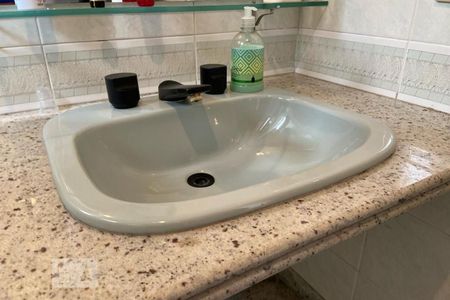 Apartamento à venda com 160m², 4 quartos e 3 vagas Apartamento à venda com 160m², 4 quartos e 3 vagasBanheiro - Torneira