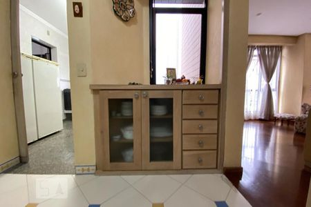 Apartamento à venda com 160m², 4 quartos e 3 vagas Apartamento à venda com 160m², 4 quartos e 3 vagasCopa