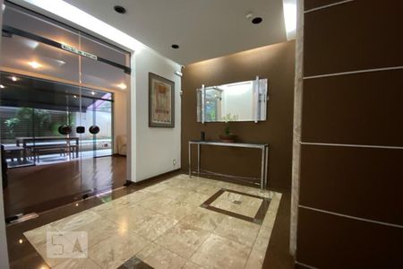 Apartamento à venda com 160m², 4 quartos e 3 vagas Apartamento à venda com 160m², 4 quartos e 3 vagasHall Social