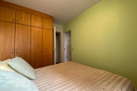 Apartamento à venda com 160m², 4 quartos e 3 vagas Apartamento à venda com 160m², 4 quartos e 3 vagasSuíte 3