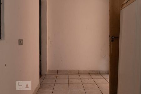 Casa à venda com 110m², 4 quartos e 3 vagas Casa à venda com 110m², 4 quartos e 3 vagasCozinha da Edícula