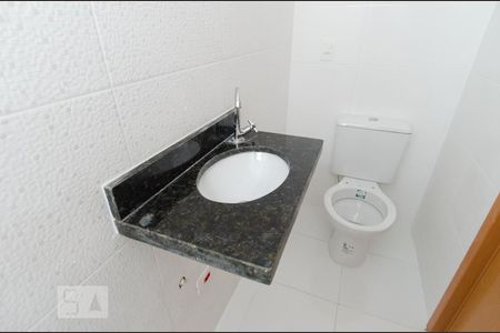 Apartamento à venda com 114m², 2 quartos e 1 vaga Apartamento à venda com 114m², 2 quartos e 1 vagaBanheiro da suíte