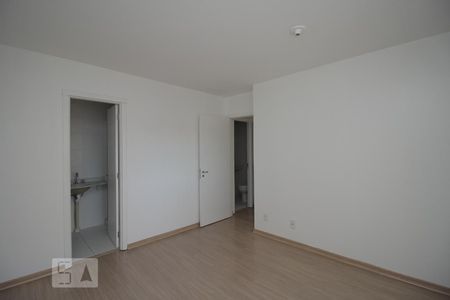 Suíte de apartamento para alugar com 2 quartos, 65m² em Marechal Rondon, Canoas