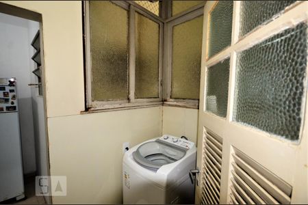 Apartamento à venda com 70m², 2 quartos e sem vagaÁrea de Serviço