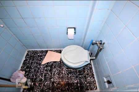 Apartamento à venda com 70m², 2 quartos e sem vagaBanheiro de Serviço