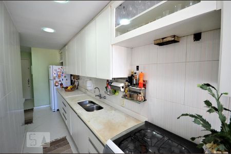 Apartamento à venda com 270m², 3 quartos e 2 vagasCozinha 