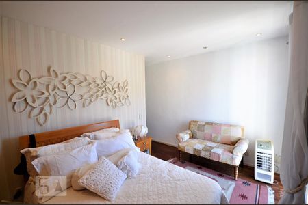 Apartamento à venda com 270m², 3 quartos e 2 vagasQuarto 2