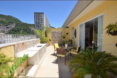 Apartamento à venda com 270m², 3 quartos e 2 vagasVaranda da Sala 2