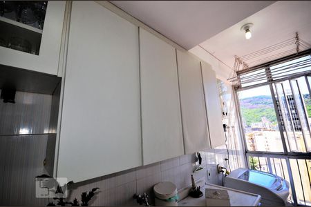 Apartamento à venda com 270m², 3 quartos e 2 vagasÁrea de Serviço - Armário 