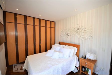 Apartamento à venda com 270m², 3 quartos e 2 vagasQuarto 2