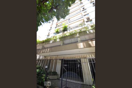 Apartamento à venda com 270m², 3 quartos e 2 vagasFachada