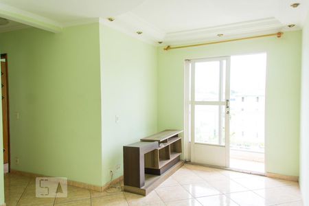Sala de apartamento para alugar com 2 quartos, 54m² em Utinga, Santo André