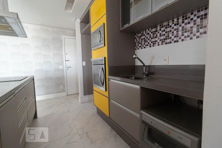 Apartamento à venda com 90m², 3 quartos e 2 vagasCozinha