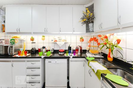 Apartamento à venda com 125m², 4 quartos e 2 vagasCozinha