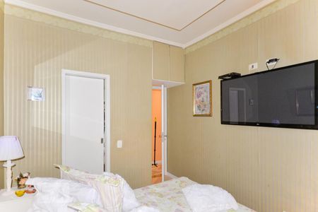 Apartamento à venda com 125m², 4 quartos e 2 vagasSuíte