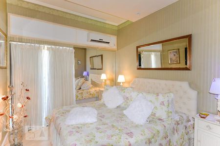 Apartamento à venda com 125m², 4 quartos e 2 vagasSuíte