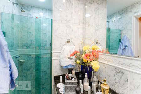 Apartamento à venda com 125m², 4 quartos e 2 vagasBanheiro