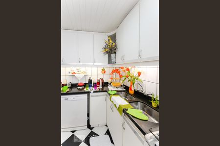 Apartamento à venda com 125m², 4 quartos e 2 vagasCozinha