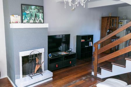 Sala de Estar de casa de condomínio para alugar com 3 quartos, 154m² em Ipanema, Porto Alegre