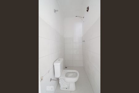 Casa à venda com 150m², 4 quartos e 2 vagas Casa à venda com 150m², 4 quartos e 2 vagasBanheiro 2