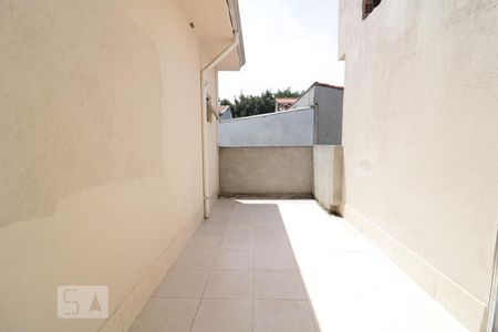 Casa à venda com 150m², 4 quartos e 2 vagas Casa à venda com 150m², 4 quartos e 2 vagasArea externa