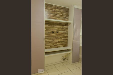 Apartamento para alugar com 69m², 2 quartos e 1 vagaSuíte