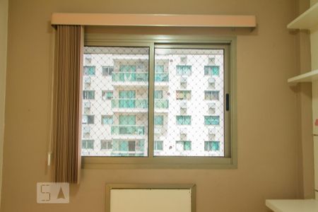 Apartamento para alugar com 69m², 2 quartos e 1 vagaQuarto
