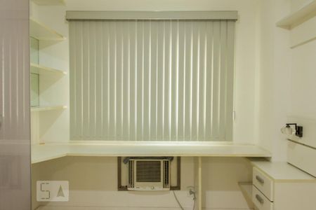 Apartamento para alugar com 69m², 2 quartos e 1 vagaSuíte