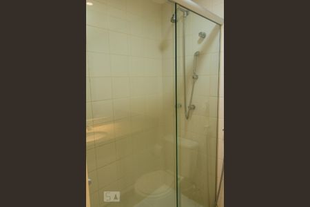 Apartamento para alugar com 69m², 2 quartos e 1 vagaBanheiro - Torneira