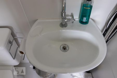 Apartamento à venda com 27m², 1 quarto e sem vaga Apartamento à venda com 27m², 1 quarto e sem vagaBanheiro