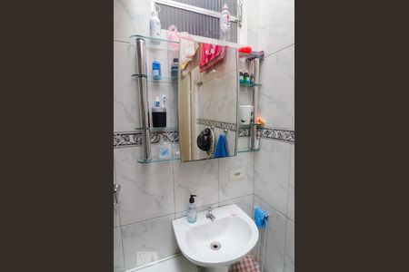 Casa à venda com 110m², 3 quartos e sem vagaBanheiro 1