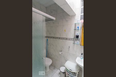 Casa à venda com 110m², 3 quartos e sem vagaBanheiro 1