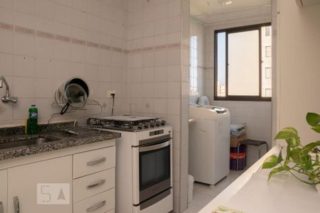 Cozinha de apartamento à venda com 2 quartos, 53m² em Vila Campestre, São Paulo
