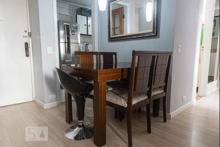 Apartamento à venda com 61m², 2 quartos e 1 vagaSala