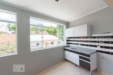 Cozinha de kitnet/studio para alugar com 1 quarto, 38m² em Km 18, Osasco