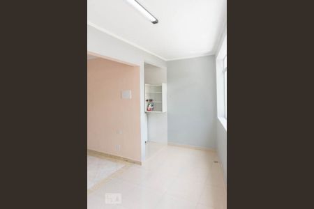 Studio para alugar com 38m², 1 quarto e sem vaga Studio para alugar com 38m², 1 quarto e sem vagaLavanderia