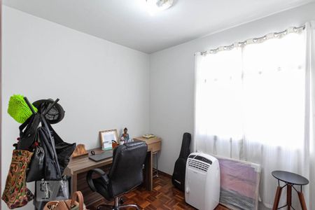 Quarto 1 de apartamento para alugar com 2 quartos, 72m² em Lourdes, Belo Horizonte