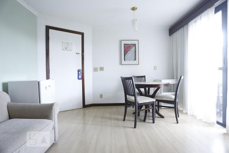 Sala de apartamento para alugar com 1 quarto, 35m² em Higienópolis, São Paulo