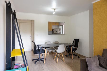 Sala de apartamento para alugar com 3 quartos, 90m² em Jardim Esmeralda, São Paulo
