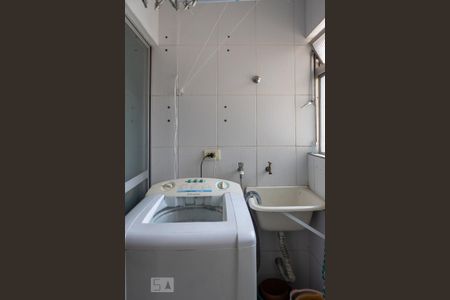 Área de Serviço de apartamento para alugar com 3 quartos, 90m² em Jardim Esmeralda, São Paulo